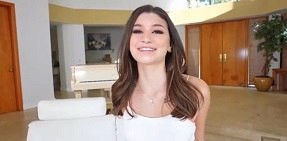 Brooke Monk fuck em người mẫu body ngon