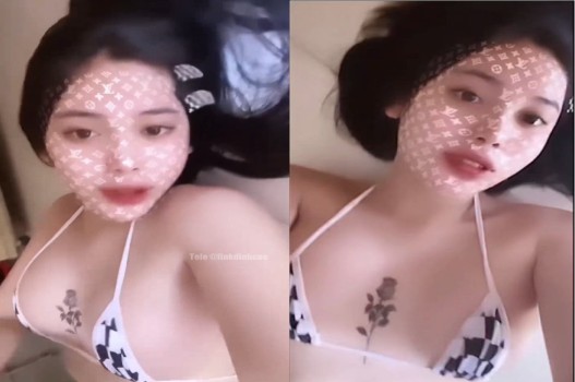 Cô nàng xinh đẹp đam mê chiều anh trai bản lĩnh